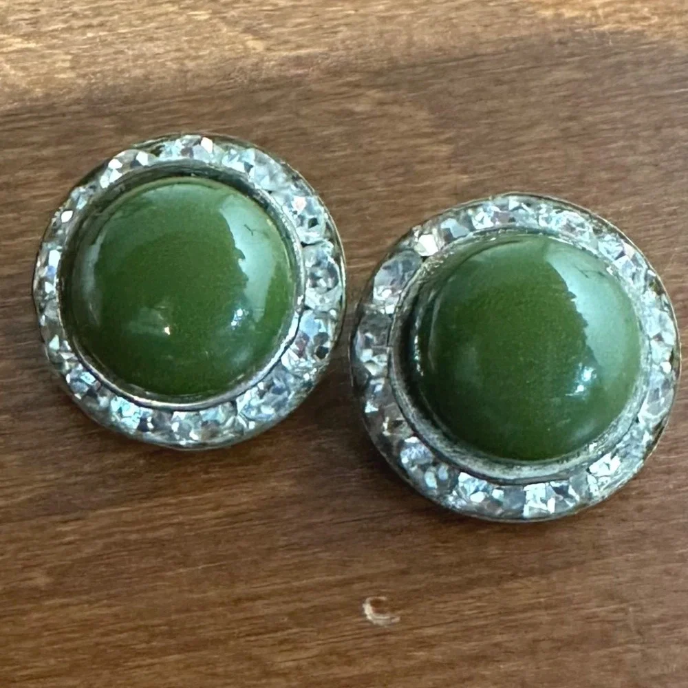 Clip On Earrings Women Green Good Vintage‎ Cabochon Button Round